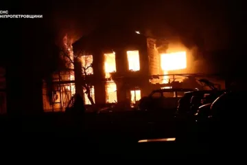 Rusové masivně zaútočili na Dnipro, zabíjeli v Charkovské a Černihivské oblasti