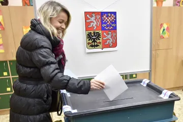 Druhé kolo v praxi: Na hlasovací lístky ve schránce nečekejte