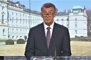 „Není důvod k omezování velkých akcí,“ řekl premiér Babiš