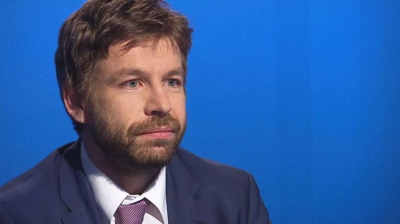 Ministr Pelikán (ANO): Nejde o pochybnosti o vině, ale o milosrdenství vůči pachateli