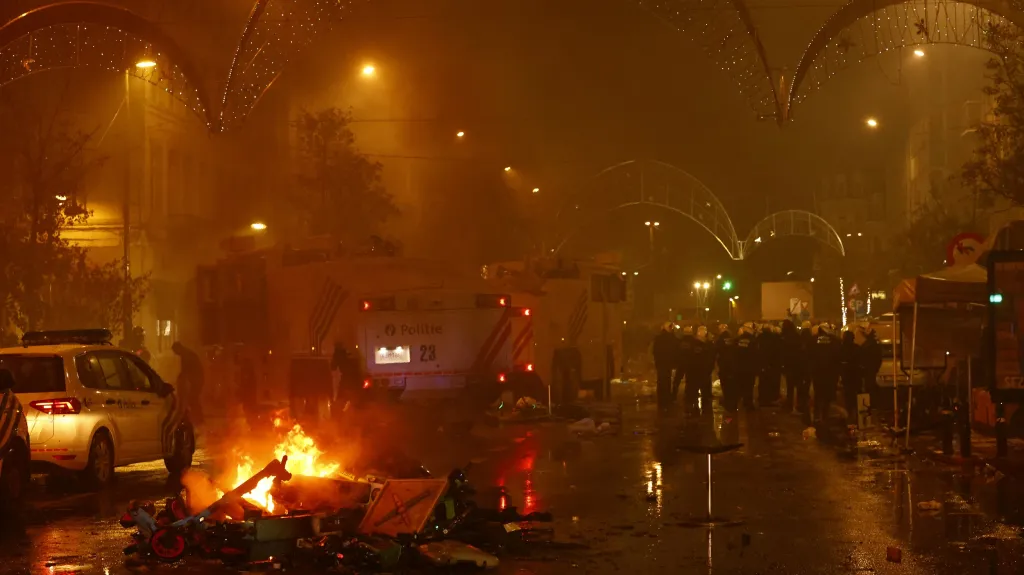 Nepokoje v Bruselu po fotbalovém zápase mezi Belgií a Marokem