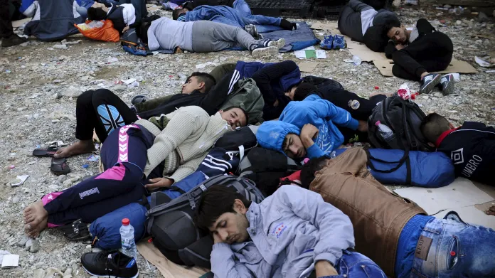 Migranti v makedonském táboře Gevgelija