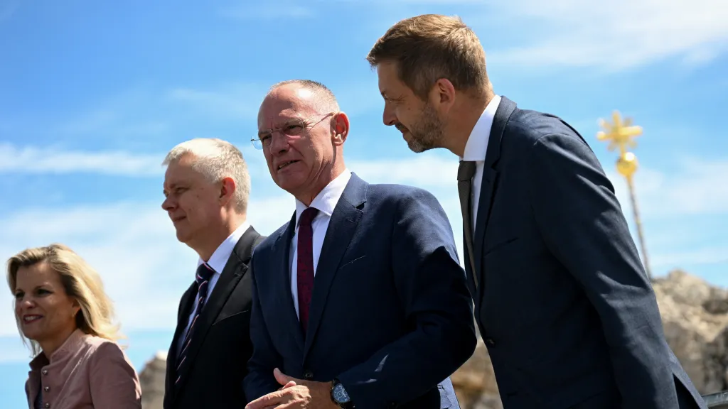 Ministři šesti zemí jednali na německé nejvyšší hoře Zugspitze