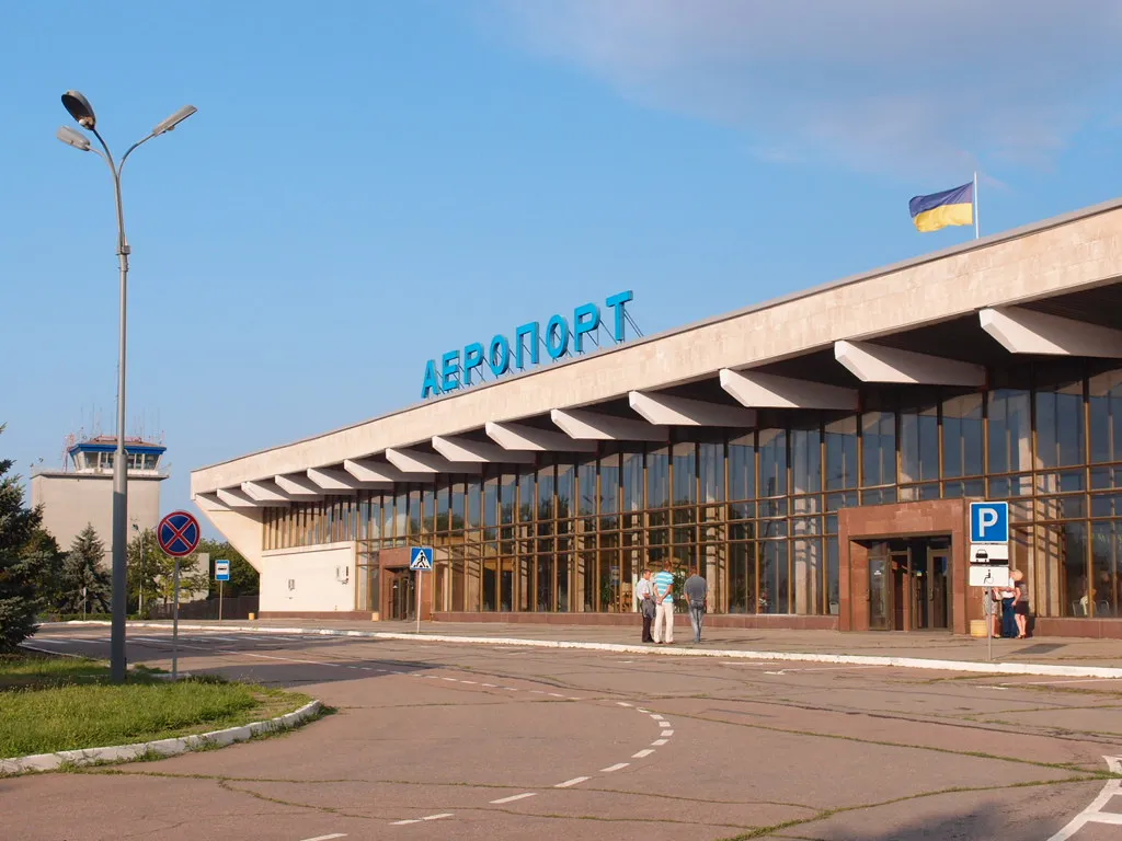 Chersonské mezinárodní letiště, rok 2012