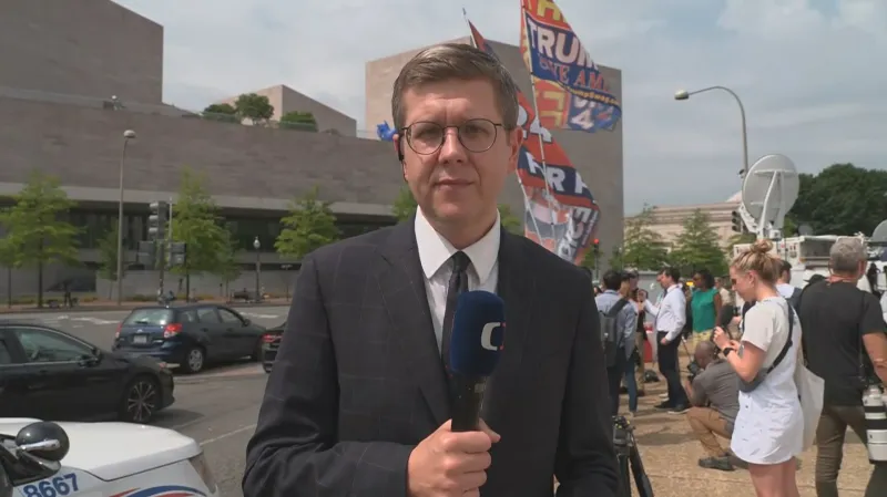 Zpravodaj Vostal o dění okolo soudu Donalda Trumpa