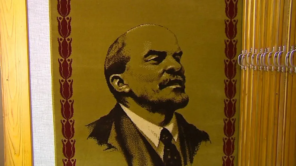 Koberec s portrétem Lenina