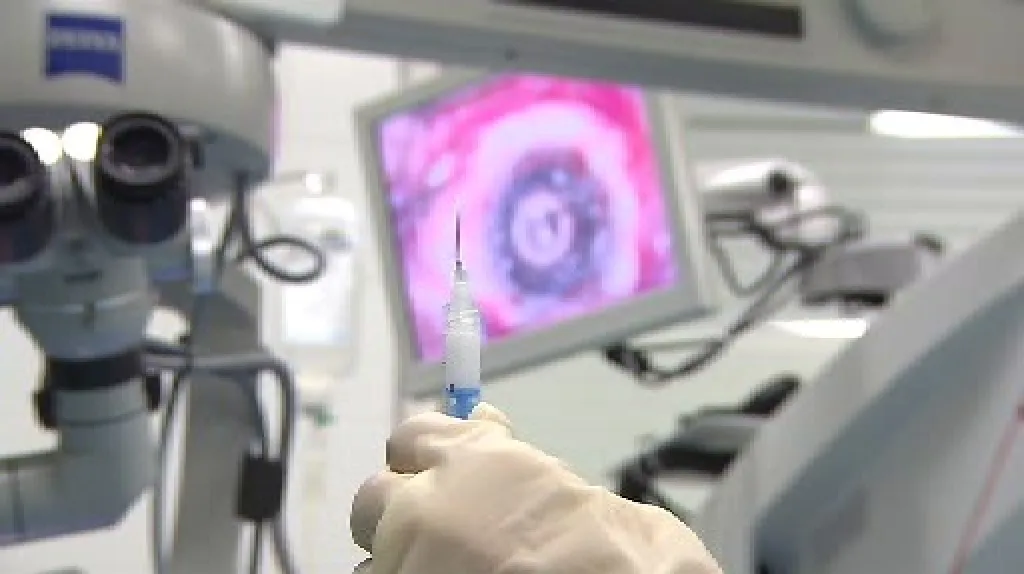 Operace oční rohovky