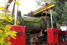 Třicetitunová parní lokomotiva novou ozdobou libereckého muzea