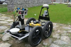 Brněnští technici vyrábí roboty pro českou armádu. Budou hlídat továrny i kontrolovat jizvy