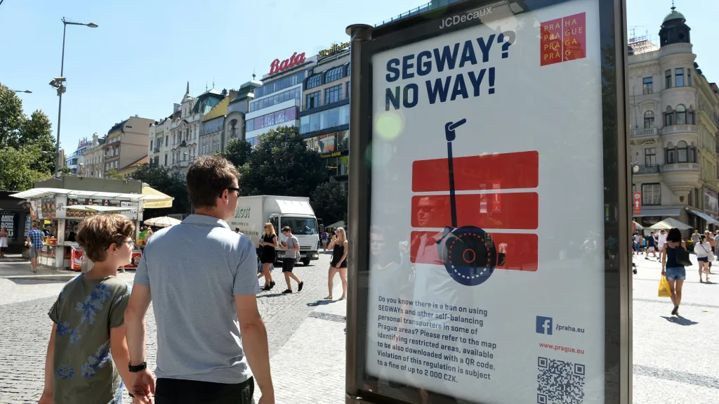 Regulace elektrických vozítek segway v centru Prahy