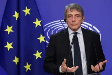 Evropský parlament žaluje Komisi, že nevyužila sankce za porušení principu vlády práva