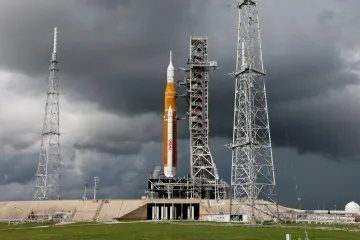 Nevyšlo to ani napodruhé. NASA opět zrušila start bezpilotní mise na Měsíc