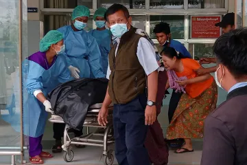 V Myanmaru zemřela mladá demonstrantka, kterou minulý týden postřelila policie