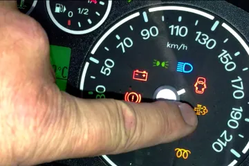 Stovky tisíc aut jezdí bez filtru pevných částic. Kolektivní sebevražda, říká Brabec