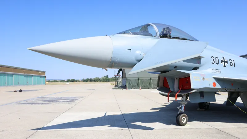 Letoun Eurofighter Typhoon na základně v Neuburgu