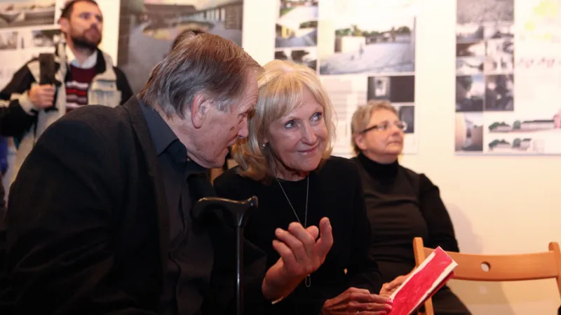 Přehlídka projektů soutěže Young Architect Award v Galerii Jaroslava Fragnera