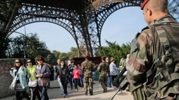 Francouzská blamáž kolem návratu džihádistů