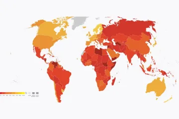Stav korupce v Česku se loni mírně zlepšil, soudí Transparency International. Chybí ale strategické řešení jejího potírání