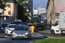 Oprava průtahu Olomoucí komplikuje dopravu. Na deset dní se zastaví i tramvaje