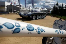 Bojové drony, obrněné transportéry, nebo pancéřovaná auta. Rusko představuje svůj obranný průmysl