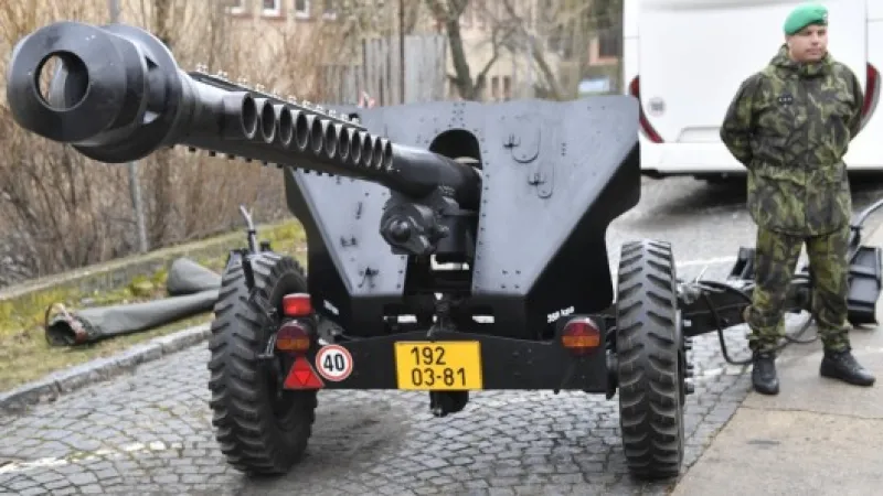 Dělo,  Autor: Michal Kamaryt,  Zdroj: ČTK