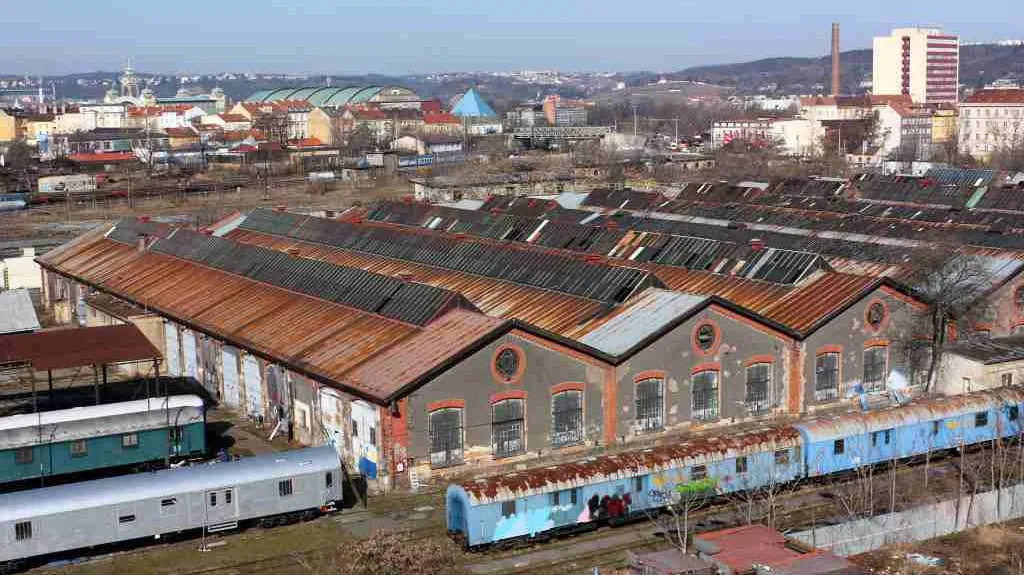 Nádraží Holešovice-Bubny, dílny