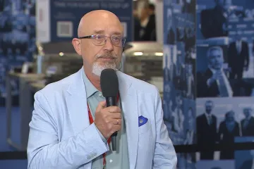 Otevírá se příležitost pro zastavení bojů na Ukrajině, míní Reznikov