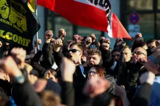 V Německu vzrostl počet pravicových extremistů, uvedla tajná služba