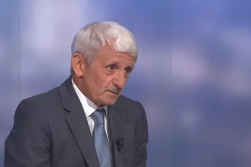 „Obávám se orbanizace Slovenska.“ Dzurinda jde znovu do voleb, chce udržet prozápadní směřování země