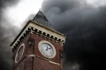 Požár chemičky v Rouenu se podařilo uhasit, lidé se začali vracet domů