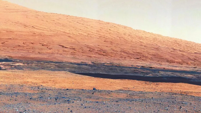 Barevné snímky z Marsu