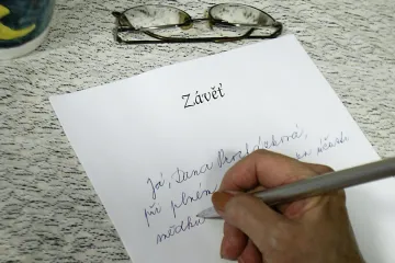 Můžeš dědit, ale... Roste zájem o dědictví s podmínkou, notáři od něj ale odrazují