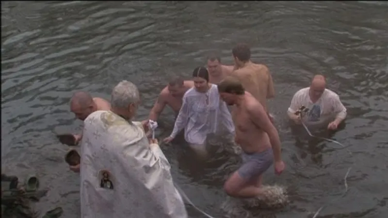 Do Svratky vlezlo sedm odvážných