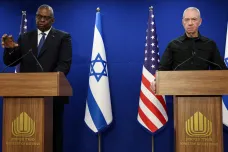Izrael plánuje v Gaze postupně přejít k bojům nižší intenzity, řekl ministr obrany americkému protějšku