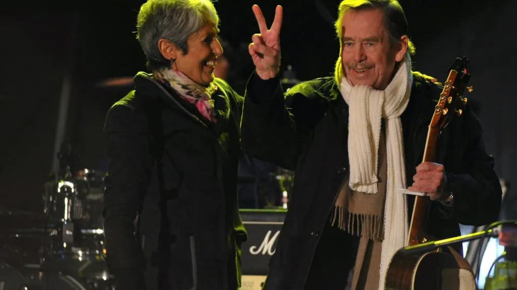 Joan Baezová a Václav Havel
