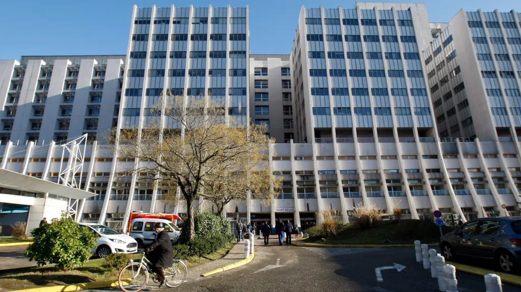 Nemocnice v Grenoblu