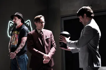 O sexu se nestydíme mluvit, o smrti ano, říká David Ondříček. Tabu ruší divadelní hrou