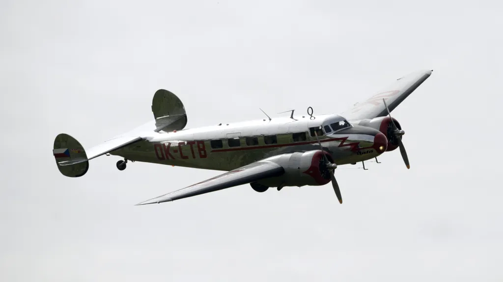 Lockheed L-10A Electra