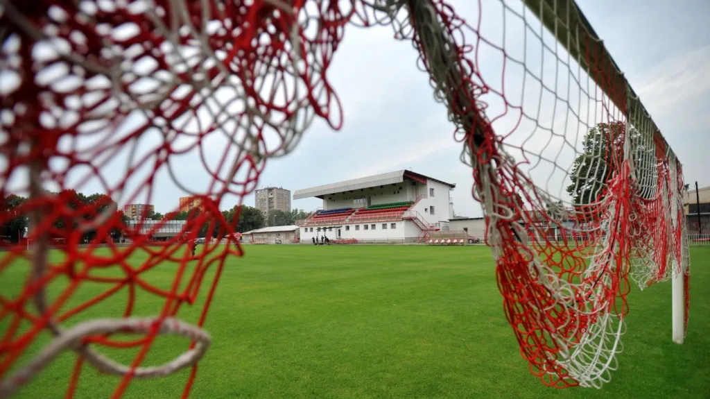 Pardubický fotbalový stadion