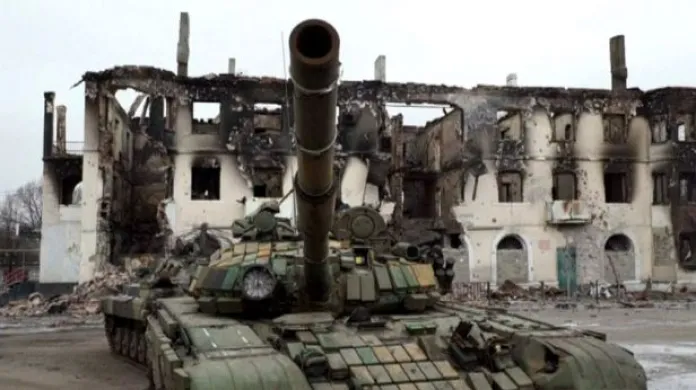 Ukrajinský konflikt navzdory diplomatickému úsilí neutichá