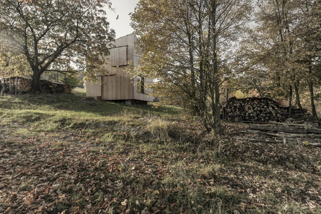 Chatka na Sirákově, Olomouc (ellement architects)