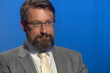 Jakub Landovský: Zbraně nového velitelství už nebudou tanky a děla, nýbrž sondy a viry