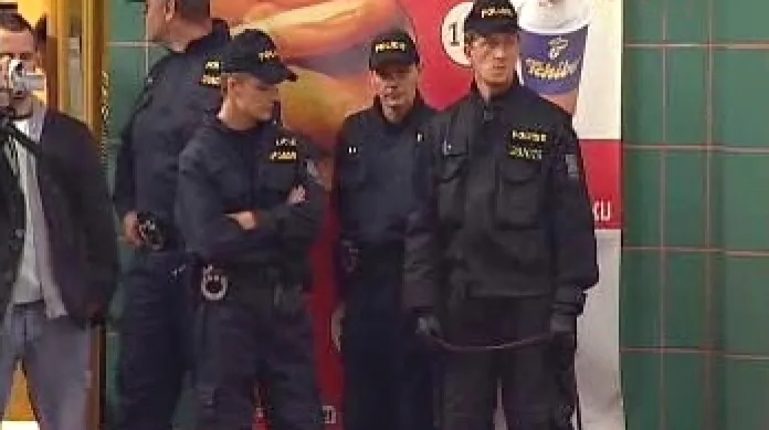 Policie na hradeckém nádraží