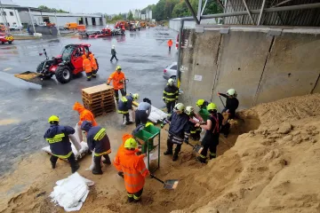 Zóna ČT24: Čeští hasiči mají za sebou náročný rok