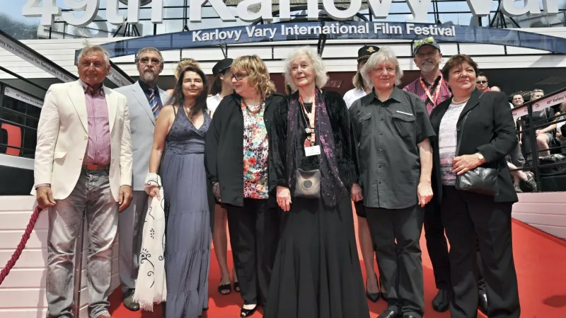 Delegace k uvedení digitalizovaných Ostře sledovaných vlaků