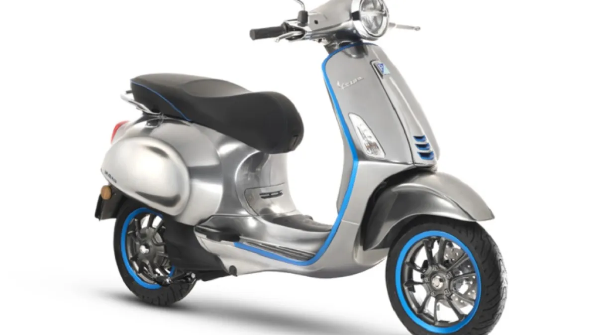 Italský skútr Vespa se začne vyrábět v elektrické verzi. Na baterky už jezdí i Čezeta