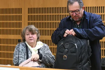 Učitelku obviněnou z popírání ruských válečných zločinů znovu nepravomocně osvobodil soud