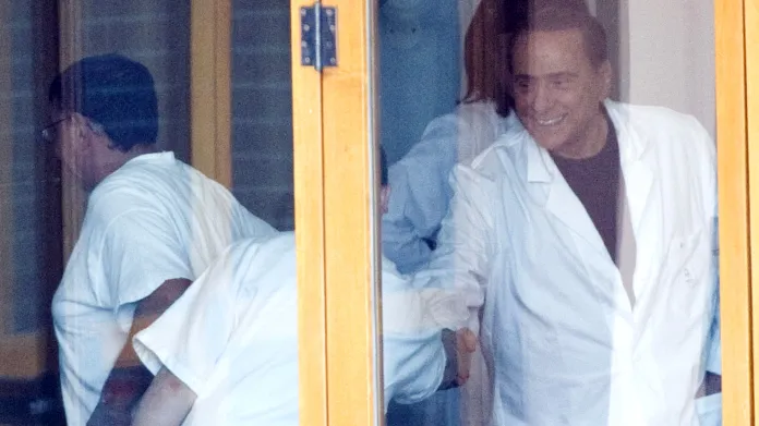 Silvio Berlusconi se stará o pacienty