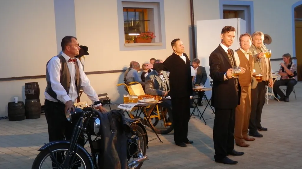 Muzikál Postřižiny
