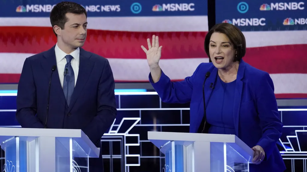Pete Buttigieg a Amy Klobucharová